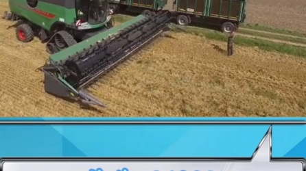 大型谷物收割机