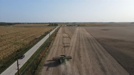 约翰迪尔S790谷物联合收割机，这样的配置您感觉价值多少