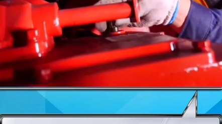 小麦机变速箱检查与保养