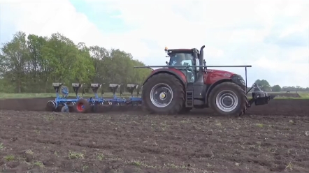 雷沃vs东方红谁的性价比更高