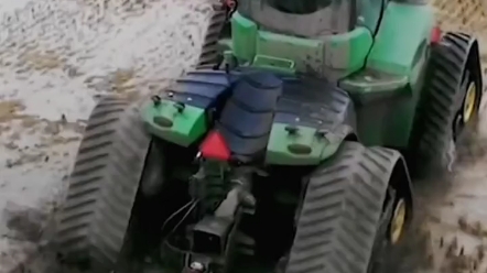 今天意大利博洛尼亚农机展，水田作业展示竟然如此震撼