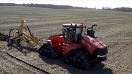 国外超拉风大马力拖拉机