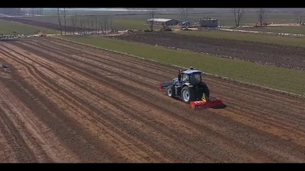 雷沃吗2004拖拉机