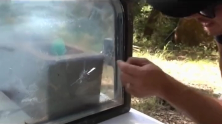 美国为俄乌冲突制造，高科技装甲拖拉机