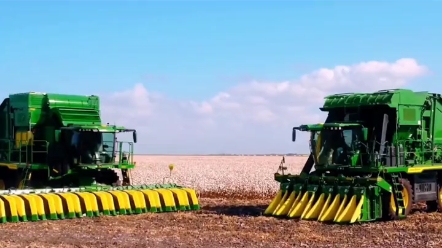 约翰迪尔CP770棉花收获机，一天能收一千吨