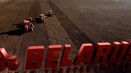 你见过以国家命名的拖拉机吗？白俄罗斯(Belarus)452