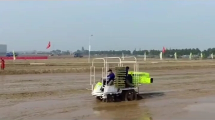 中联重科有序抛秧机，作业效率大大升级