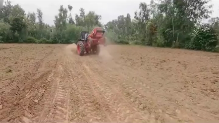 这么帅的拖拉机翘头，国内拖拉机能玩几次