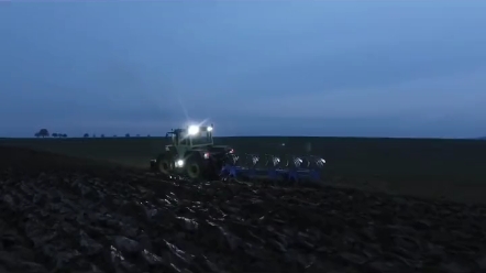 梅赛德斯奔驰Trac1600turbo拖拉机