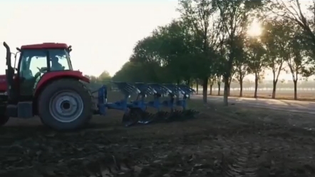 东方红LX2204拖拉机