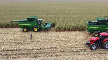 2022年黑龙江玉米收割第一刀 约翰迪尔收割机表现如何