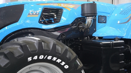 鲁中LZW2404#拖拉机#三农#农业机械