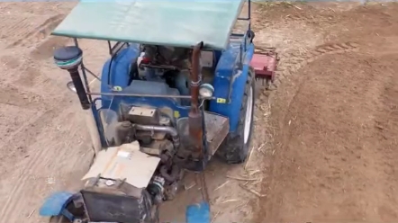 拖拉机行业变数一年一个样，小企业不好过呀！