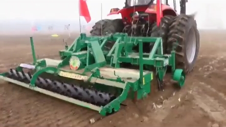 拖拉机搭配旋耕机，发动机转速多少合适