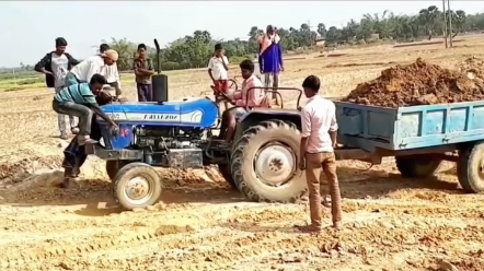 德国芬特拖拉机，轻松拖动游艇