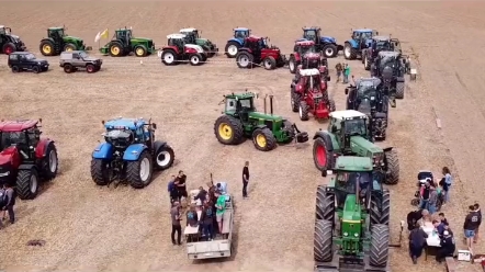拖拉机大型聚会 什么时候国内也举办一场呢